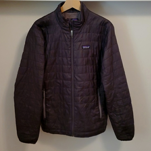 Patagonia Other - Patagonia Nano Puff lightweight jacket. Dark grey. Men size M.